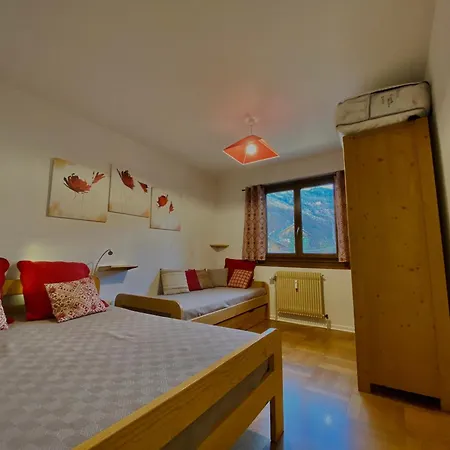 Apartment T2 Au Coeur De Avec Balcon, Proche Commerces Et Ski-bus - Fr-1-624-44